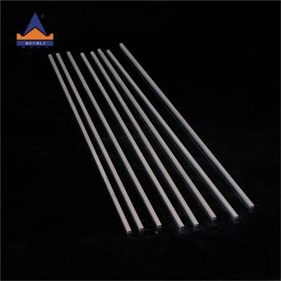 Traka otporna na habanje od tvrde legure je materijal sa izuzetno visokim uči...